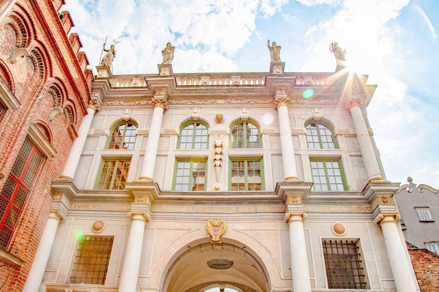 Gdansk Old Town 2-Hour Walking Tour - Long Market and Neptune Fountain