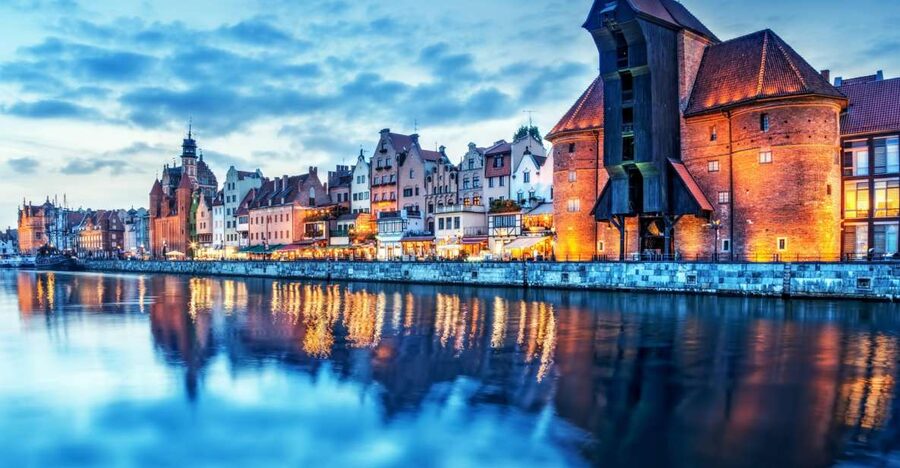 Gdańsk: Old Town Private Walking Tour with Legends and Facts - From Brama Wyżynna to the Golden Gate