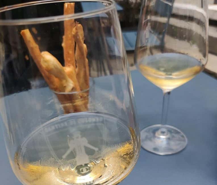Genoa: Food and Wine Tasting Walking Tour - Two Ligurian wines at a local bar
