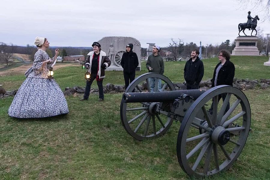 Gettysburg: Civil War Ghosts Walking Tour - Starting at the Brickhouse Inn after dark