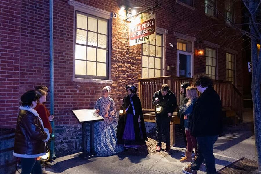 Gettysburg: Civil War Ghosts Walking Tour - The Farnsworth House and old bullet holes
