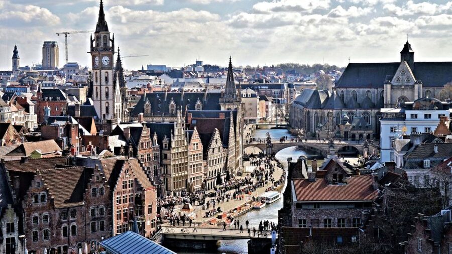 Ghent: Private Walking Tour with a Local - Personal stories instead of a rehearsed script