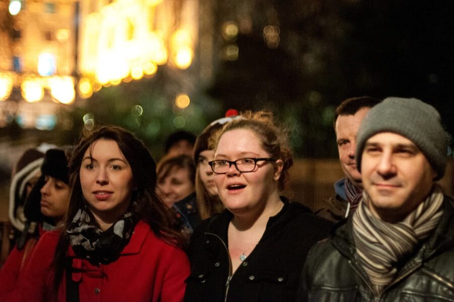Ghosts and Legends of Mayfair Walking Tour - London - Fortnum & Mason and the Ritz London