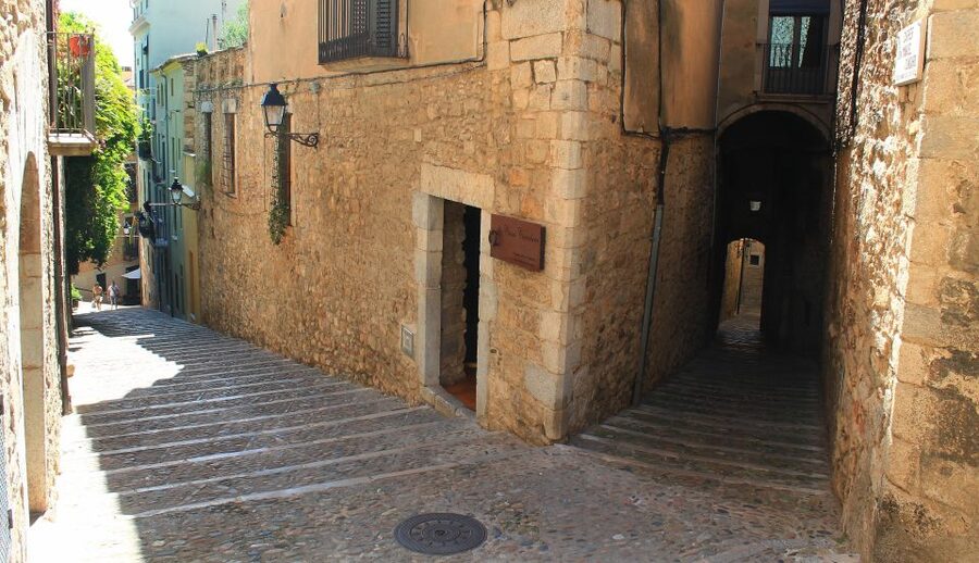 Girona: Small Group Walking Tour - Why this Girona walk is worth your time