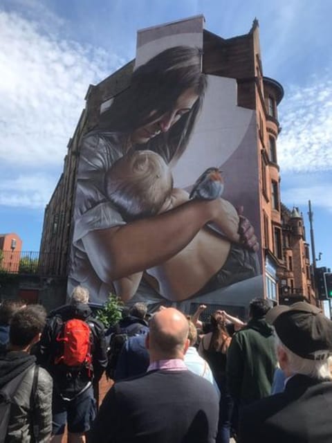 Glasgow: Gander Walking Tour - Trongate, an old road with a musical surprise