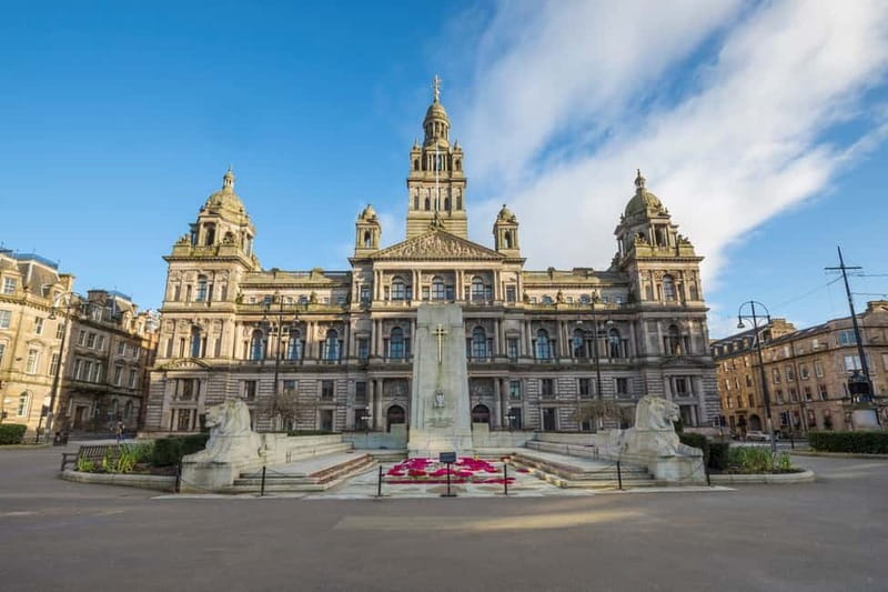 Glasgow: The streets with a Glaswegian guide: Walking Tour - Merchant City and its narrow lanes