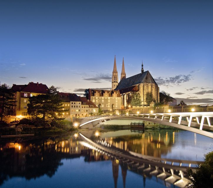 Görlitz: Old Town Guided Walking Tour - Untermarkt, clocks, and Görlitz’s grand details
