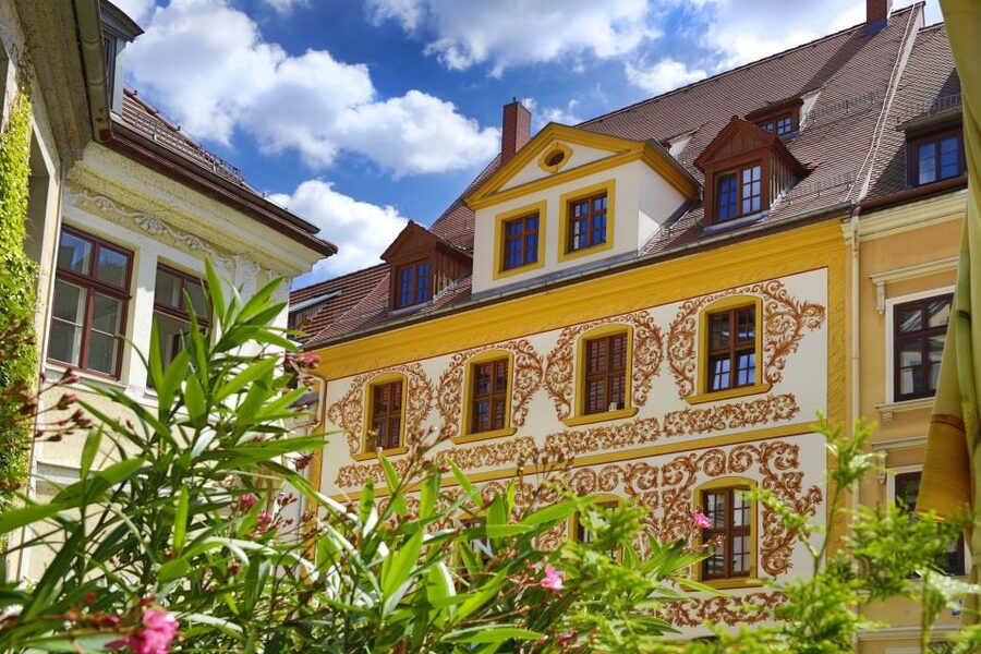 Görlitz: Old Town Guided Walking Tour - What the guide adds