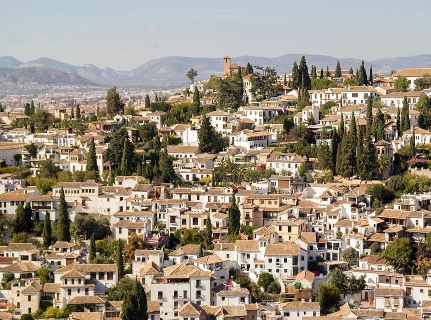Granada: Albaicín and Sacromonte 2.5-Hour Walking Tour - Best Time to Take the Tour