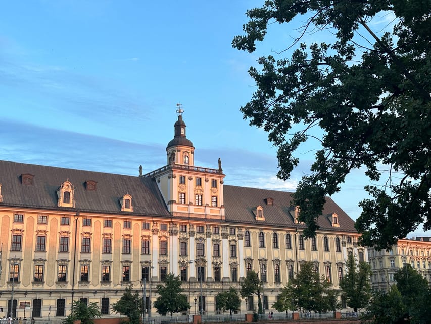 Group city tour (walking tour) through Wroclaw in German - Five things to know before booking
