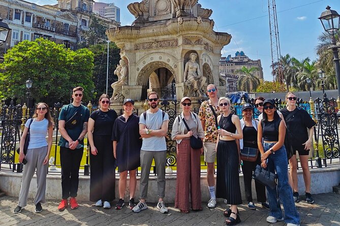 Group Guided Walking Tour in Fort and Colaba - St. Thomas Cathedral’s memorials and altar