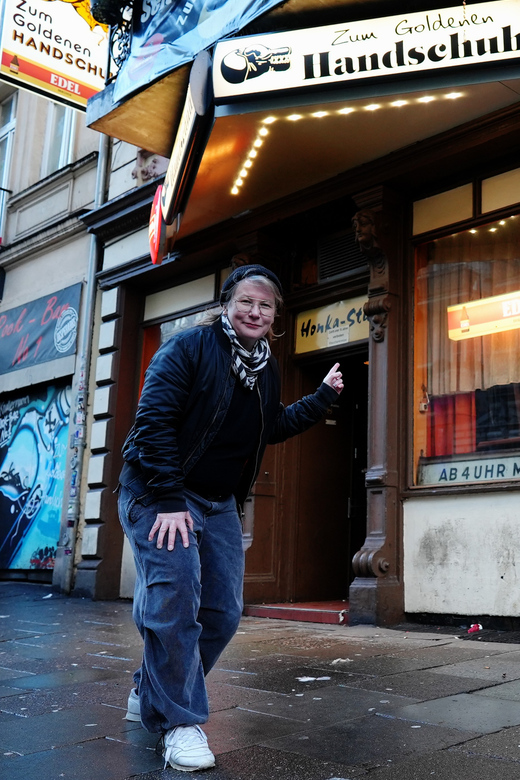 Hamburg: Crimes of St. Pauli Guided Walking Tour - Following Fritz Honka’s disturbing trail