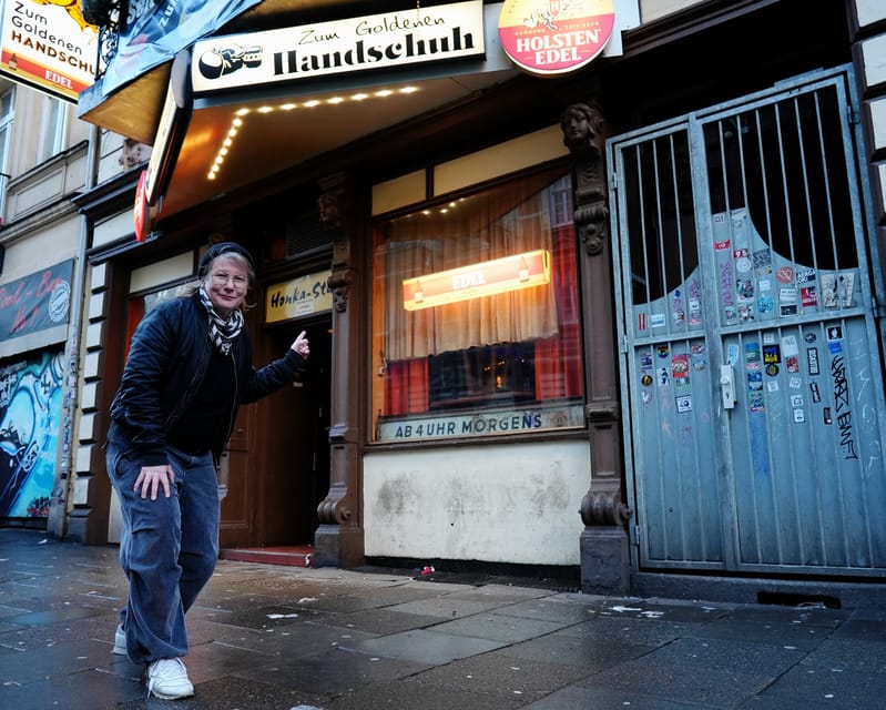 Hamburg: Crimes of St. Pauli Guided Walking Tour - Starting at Wohlwillstraße and entering St. Pauli