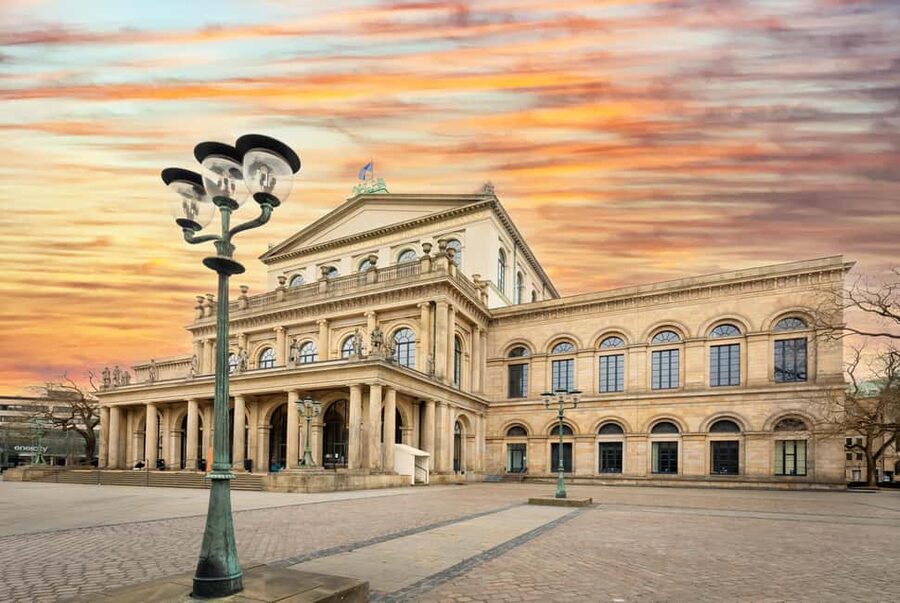 Hannover: Crime Walking Tour - Should you book it?