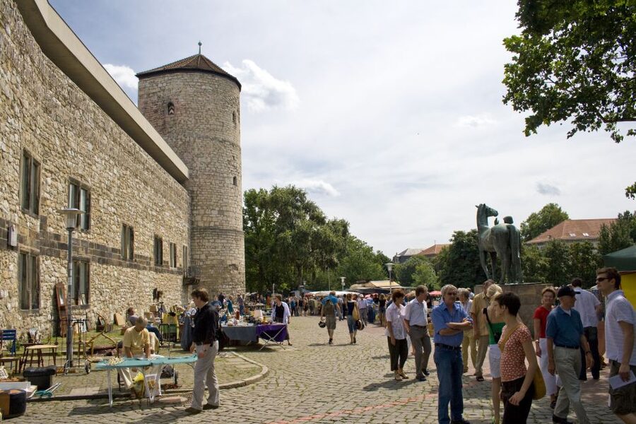 Hannover: Guided City Walk - Market Church, a key stop in the center