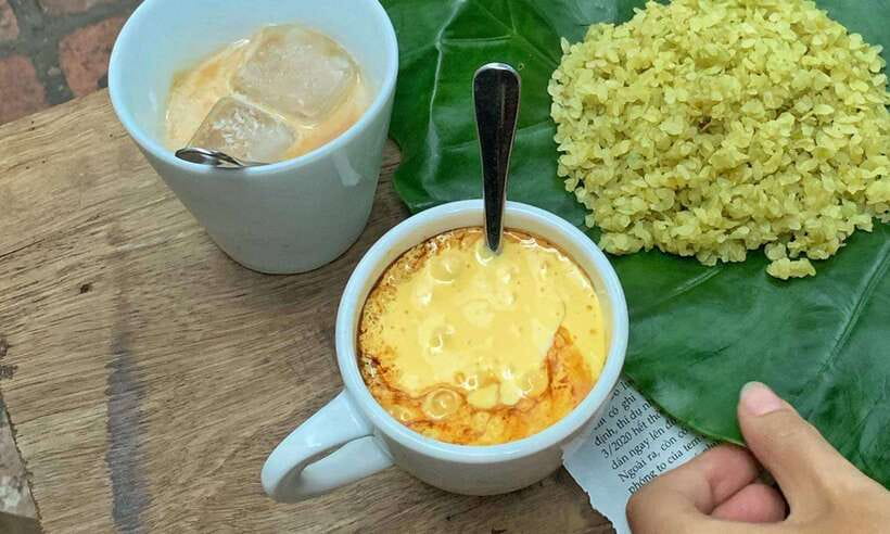 Hanoi: Michelin Guide Street Food Walking Tour - Third stop: smoky bun cha in the Old Quarter