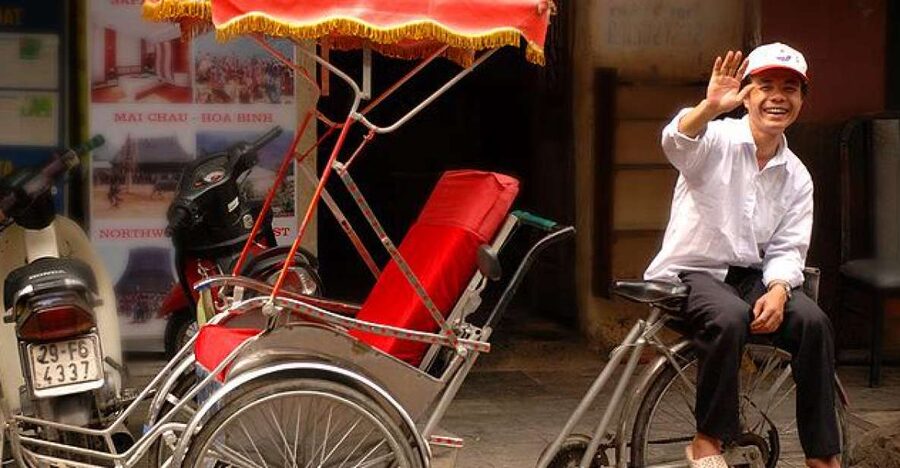 Hanoi Walking Street Food Tour & Cyclo Ride - Spring rolls, pillow cakes, and Bun Cha