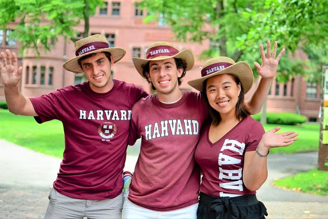 Harvard University Campus Guided Walking Tour - Why a Harvard student makes the difference
