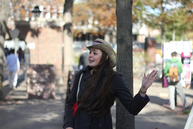 Harvard University Campus Guided Walking Tour - The John Harvard Statue and its famous shoe