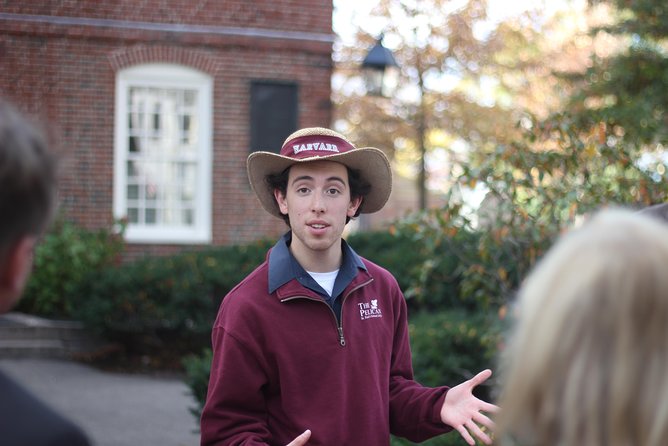 Harvard University Campus Guided Walking Tour - Ending at the Harvard Shop