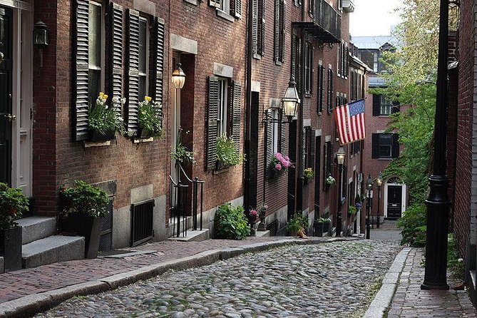 Haunted Boston Booze and Boos Ghost Walking Tour - Key points to know before you book