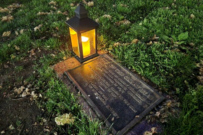 Haunted Boston Ghost Tours - Group size, walking, and evening comfort
