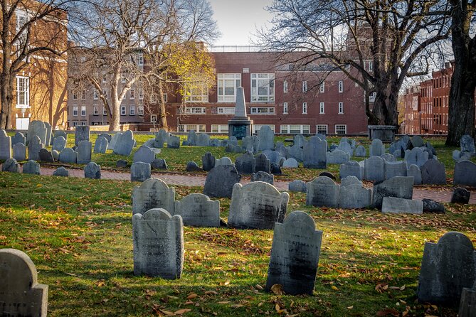 Haunted Boston’s Historic Streets Walking Guided Tour - The Massachusetts State House and Mary Dyer’s fate