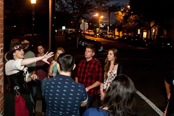 Haunted Savannah Booze and Boos Ghost Walking Tour - Four bars, four chances to find your kind of evening