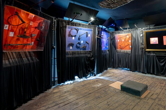 Haunted Vaults Walking Tour in Edinburgh - The guides shape the experience