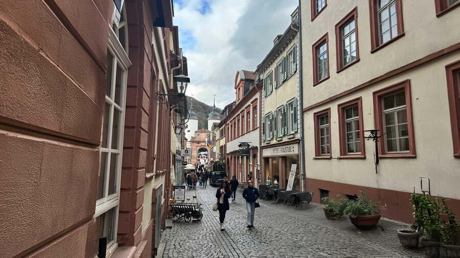 Heidelberg: Experience our history 1.5-hour walking tour through the old town - Kornmarkt gives the tour its Heidelberg setting