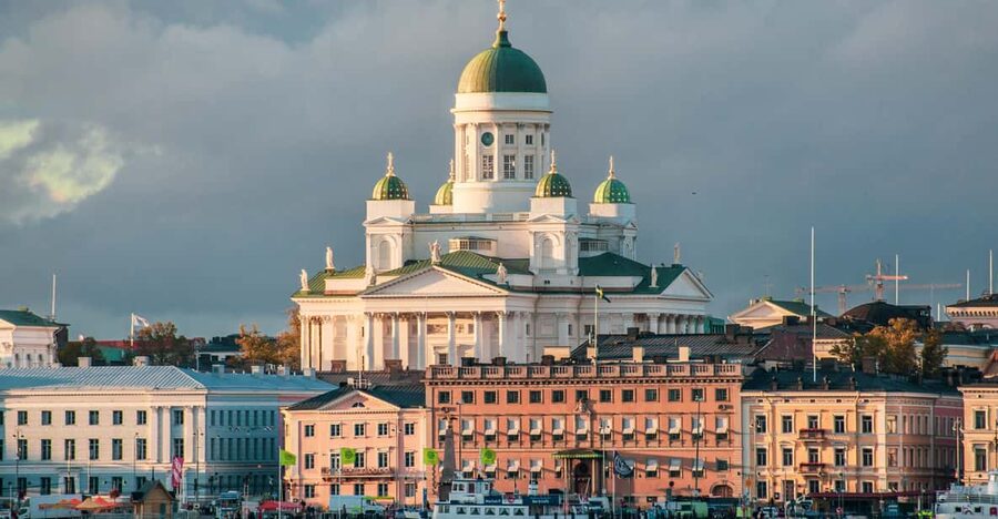 Helsinki: Architectural Highlights Guided Walking Tour - Key details that shape the experience