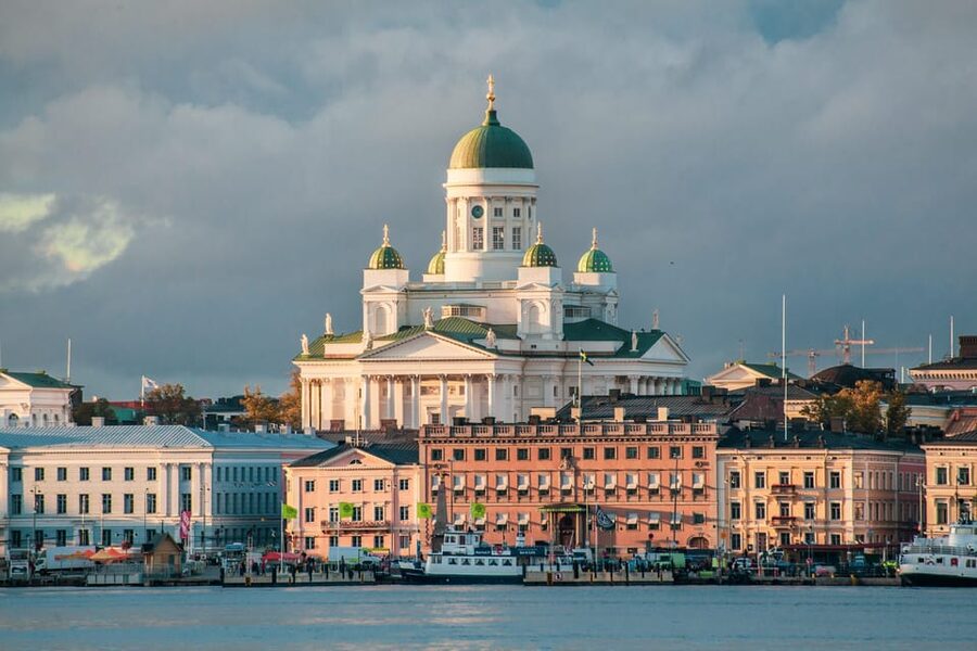 Helsinki: Architectural Highlights Guided Walking Tour - The National Library, Jugend interiors, and the city’s café culture