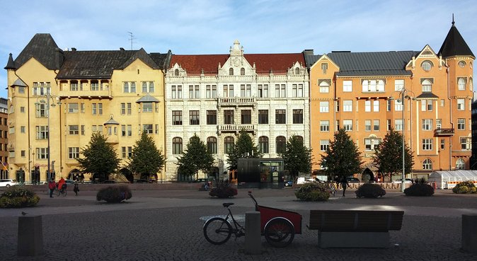 Helsinki: Private Walking Tour with a Local - What the sightseeing portion may include