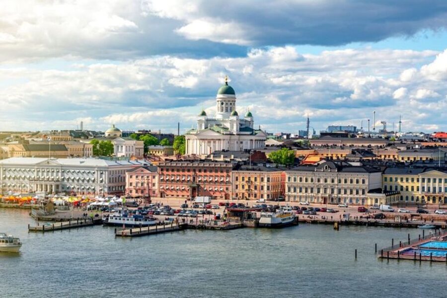 Helsinki: Private Walking Tour with a Local Guide - What this Helsinki walking tour is really like