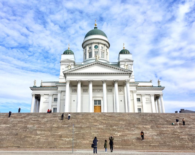 Helsinki: Small-Group Walking Tour with City Planner Guide - Why a city planner makes Helsinki easier to understand