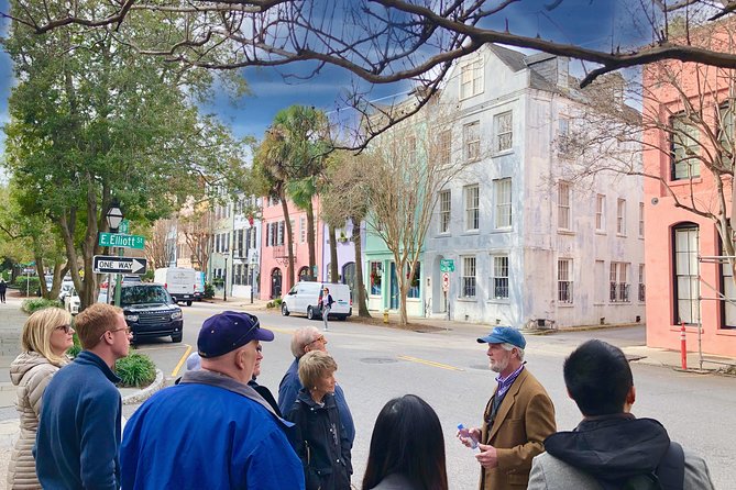 Hidden Alleyways and Historic Sites Small-Group Walking Tour - The guides make the experience personal