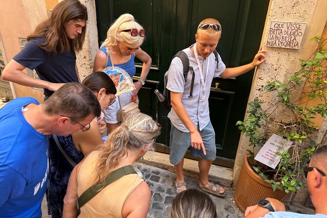 Highlights of Jewish Ghetto And Trastevere Walking Tour - Santa Maria in Trastevere and the final Roman atmosphere