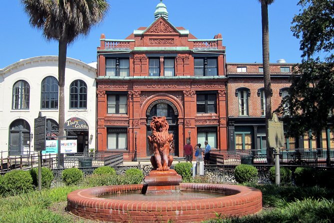 Historic Savannah Guided Walking Tour - The original Girl Scout headquarters