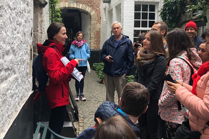 Historical Walking Tour: Legends of Antwerp - Grote Markt and the Brabo story