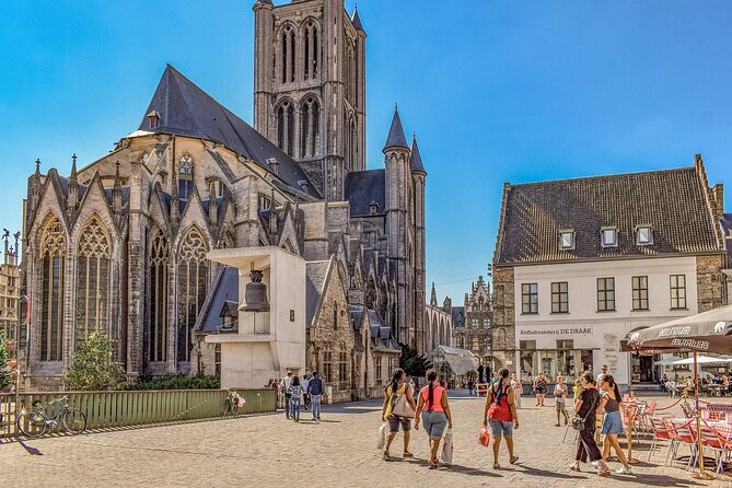 Historical Walking Tour: Legends of Gent - Huis van Alijn and the story of a former hospital
