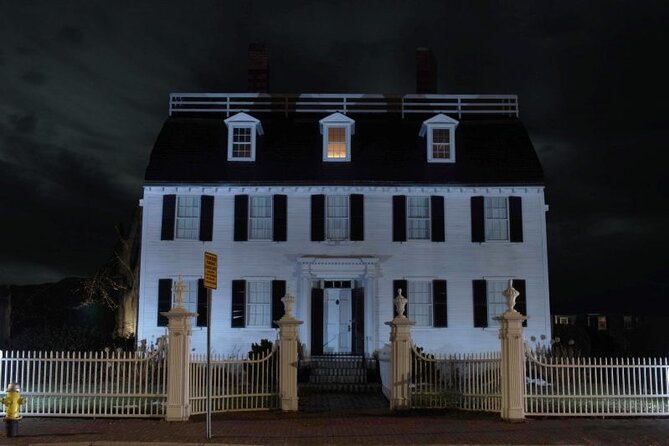 History and Hauntings of Salem Guided Walking Tour - Ropes Mansion and the McIntire Historic District