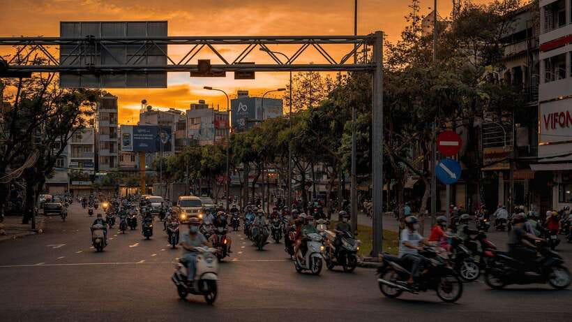 Ho Chi Minh City: Highlights & Hidden Gems Walking Tour - The former CIA building and wartime Saigon