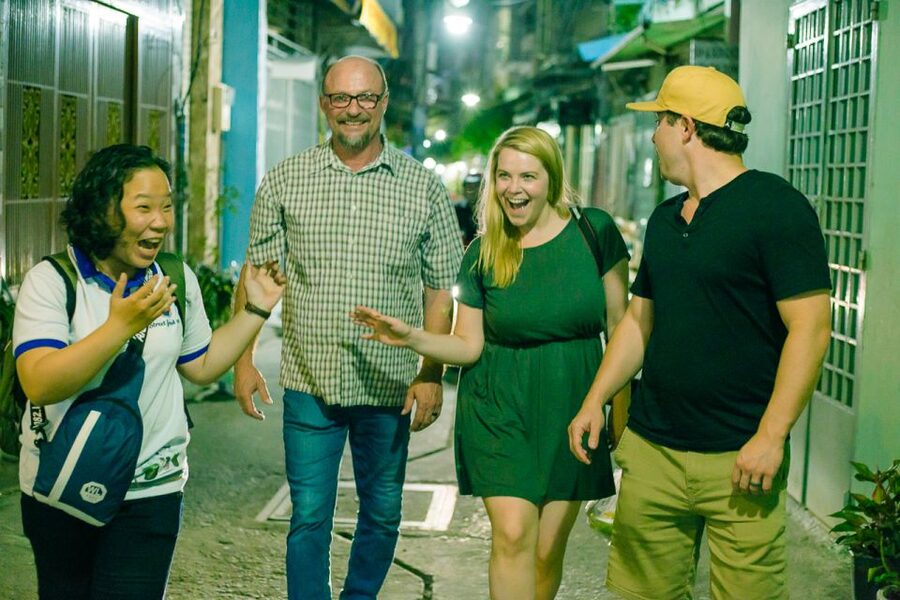 Ho Chi Minh City: Private Street Food Evening Walking Tour - Why this food tour works so well
