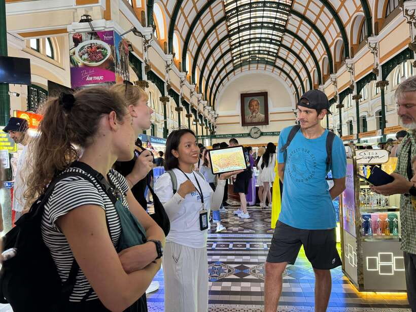 Ho Chi Minh City: Walking Tour with Local Guide - Starting at the Manufacturer Courtyard