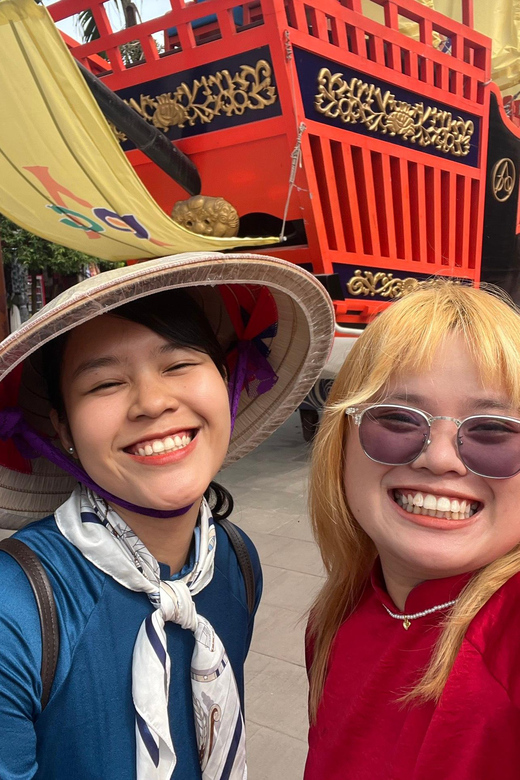 Hoi An: Ancient Town Guided Walking Tour - Hoi An Ancient Town and the Japanese Culture Gallery