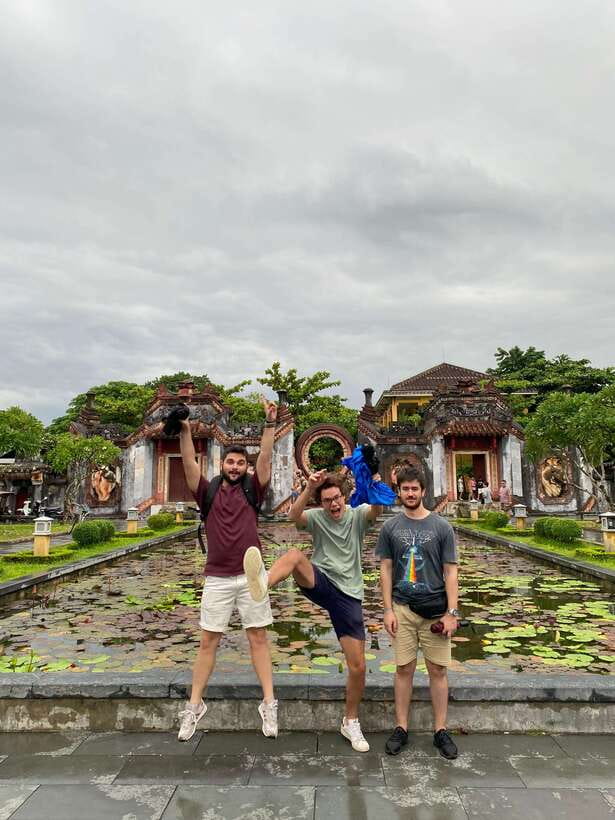 Hoi An Ancient Town - Walking Tour with Local Guide - Why this is a smart first walk in Hoi An