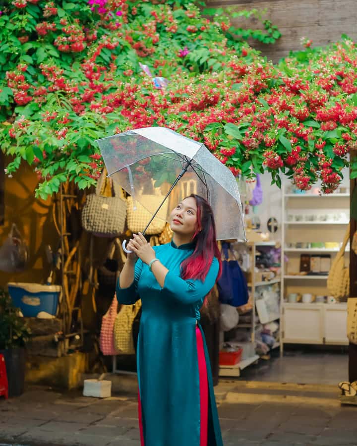 Hoi An/Da Nang: Private Photoshoot & Guided Walking Tour - What you receive after the walk