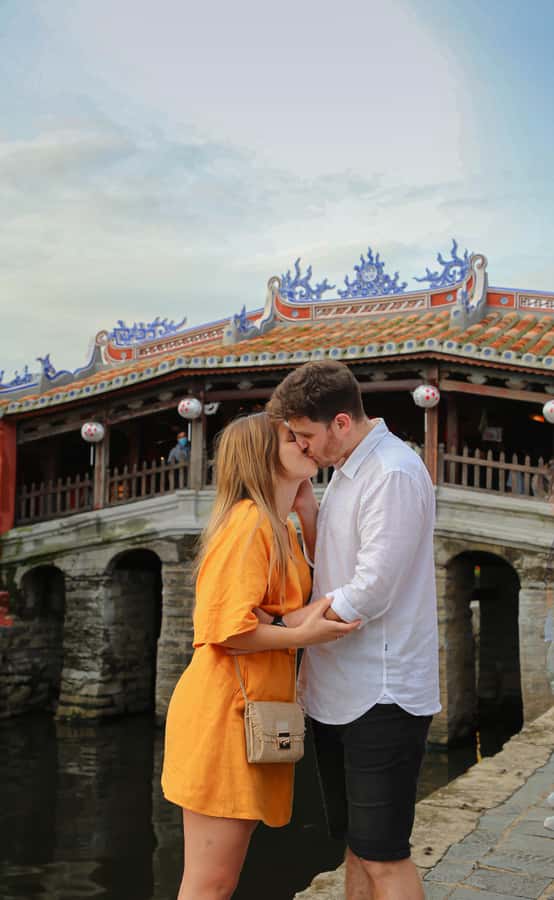 Hoi An/Da Nang: Private Photoshoot & Guided Walking Tour - What this Hoi An photo walk is really like