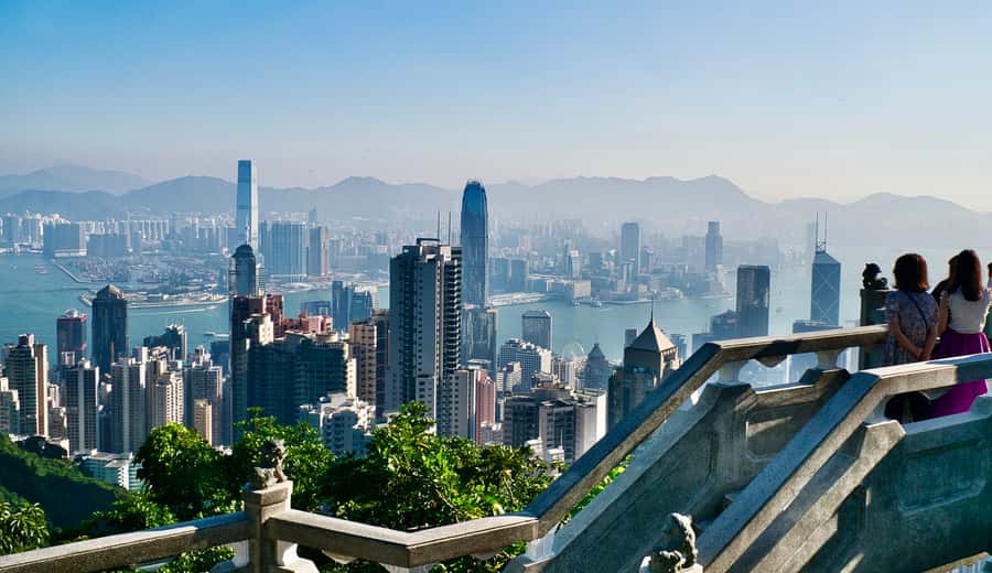 Hong Kong: Private Walking City Tour with a Local Guide - Key points at a glance