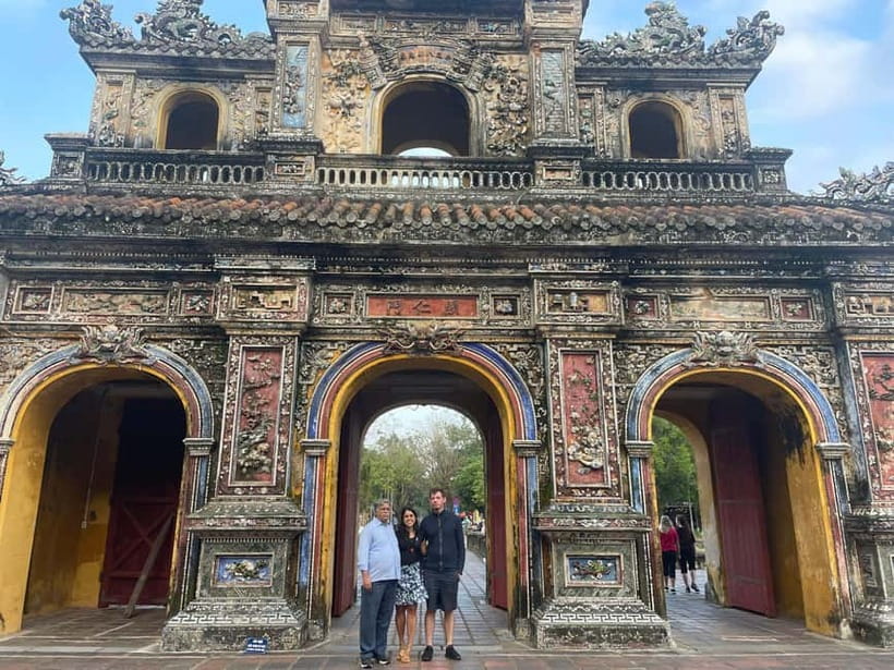 Hue Imperial Ancient City Walking Tour - Thai Hoa Palace and the rituals of power